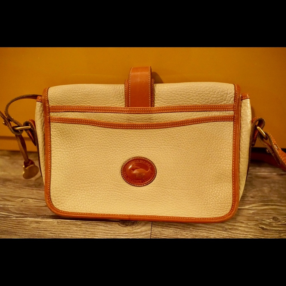 Authentic Vintage Dooney & Bourke Purse